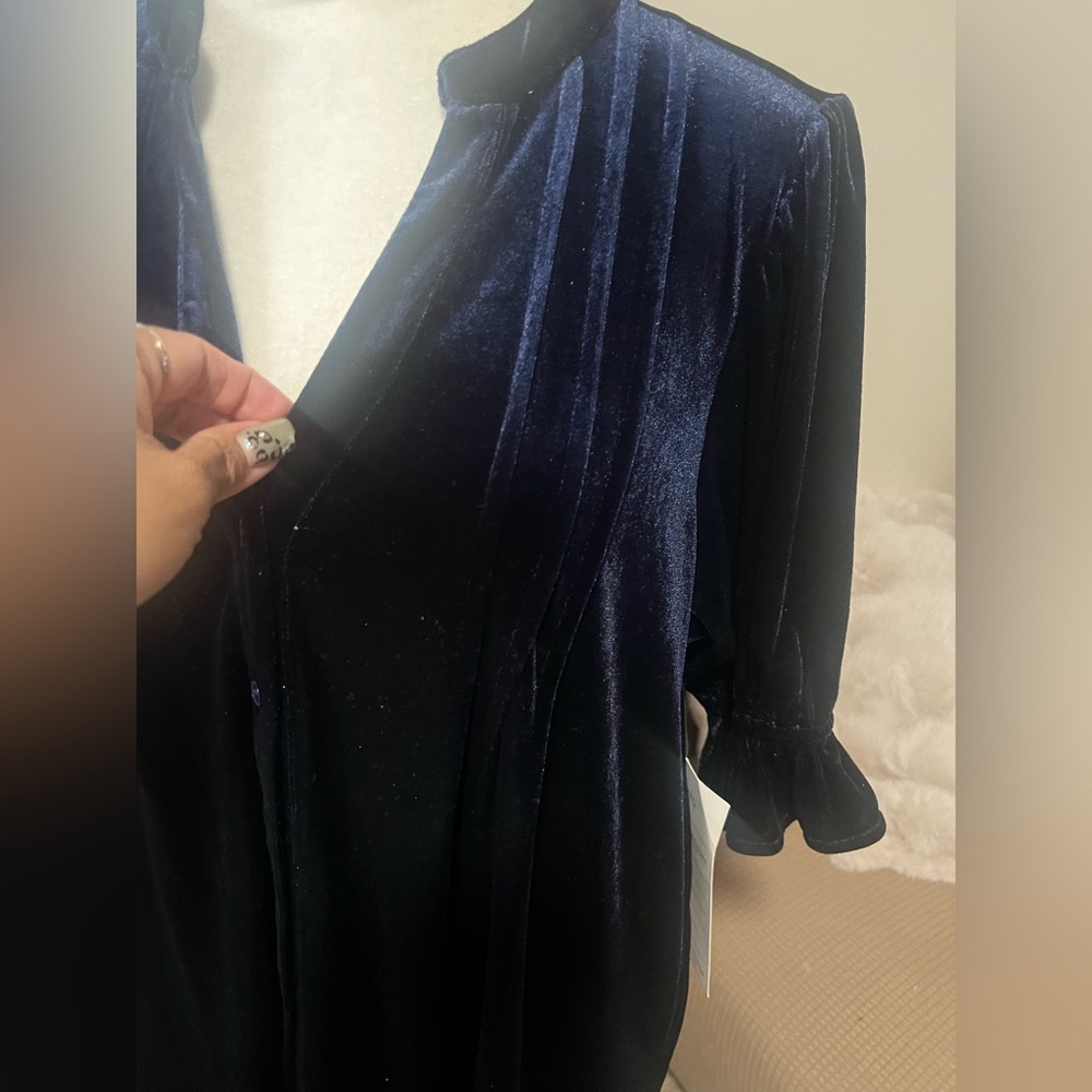 Velvet dress - Picture 7 of 8